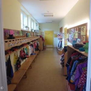 Garderobe der Kindergartenkinder
